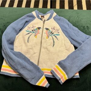 Tea collection sweater with birds embroidery